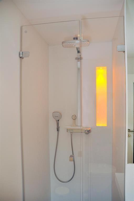 Apartment image 4
