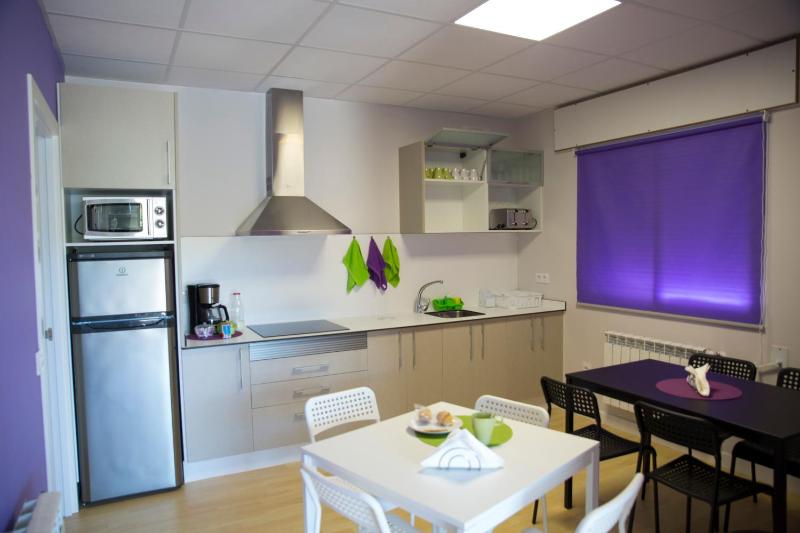 Mixed Dormitory Room image 4