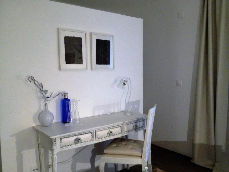 Double Suite with River View image 4
