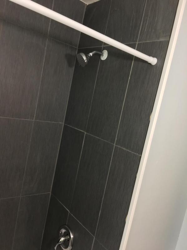 Budget Single Room image 3