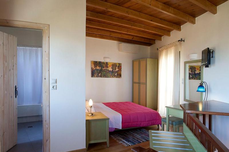 Apartment with Terrace image 4