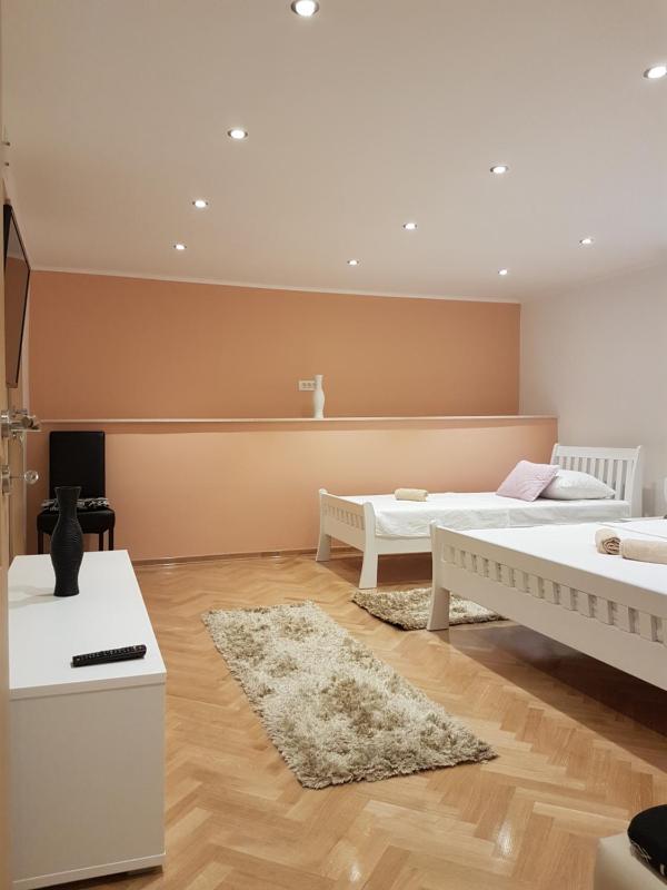 Apartments Nena - image 5
