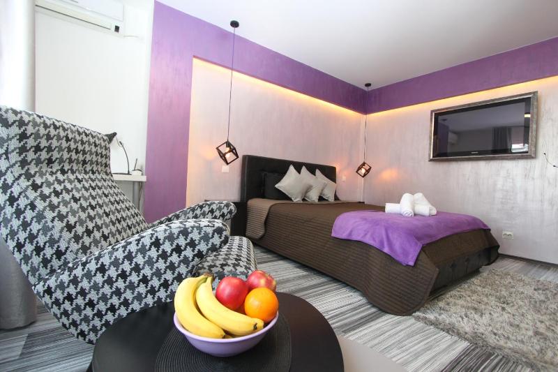 Apartment with Balcony image 2