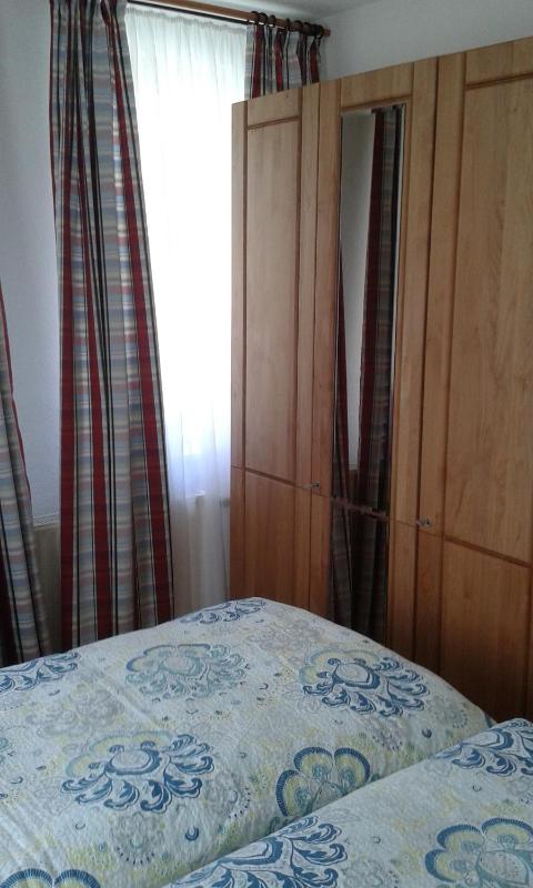 Three-Bedroom Apartment (occupancy 8) image 4