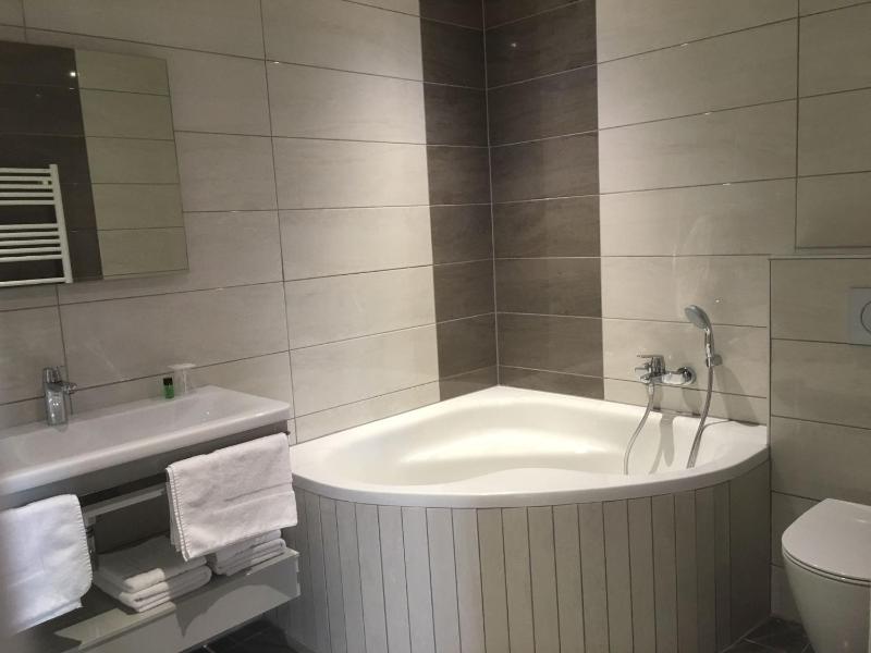 Executive Double Room image 3