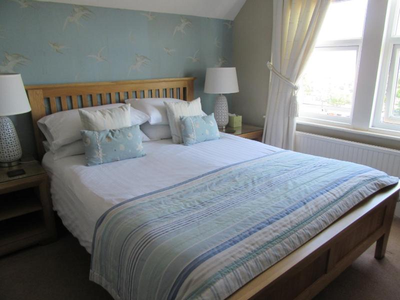 King Room with Sea View image 4