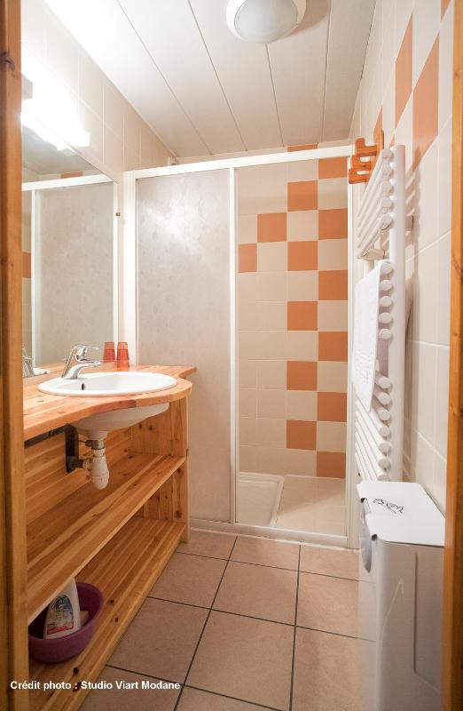 Classic Quadruple Room image 2