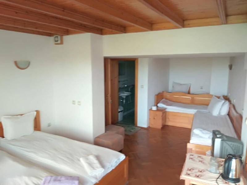 Junior Suite with Terrace - Free Parking image 2