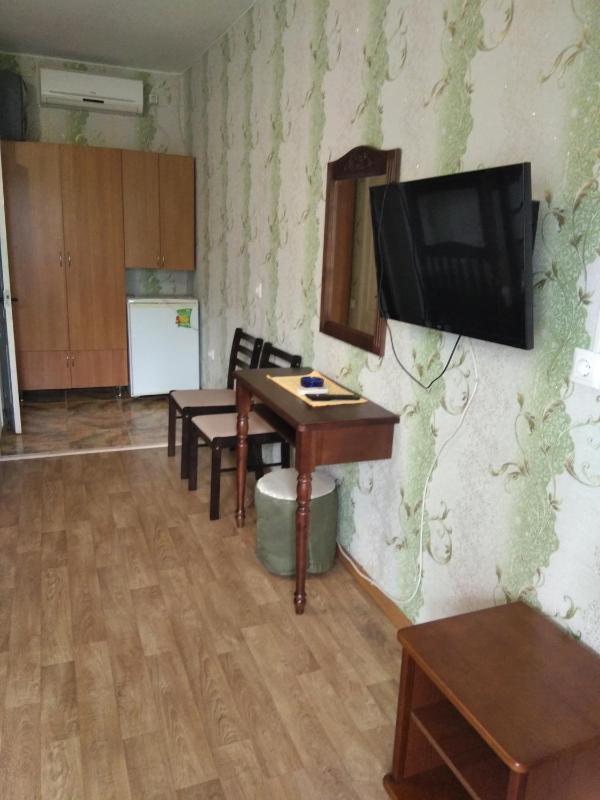 Quadruple Room with Balcony image 3