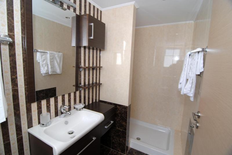 Superior Family Room image 1