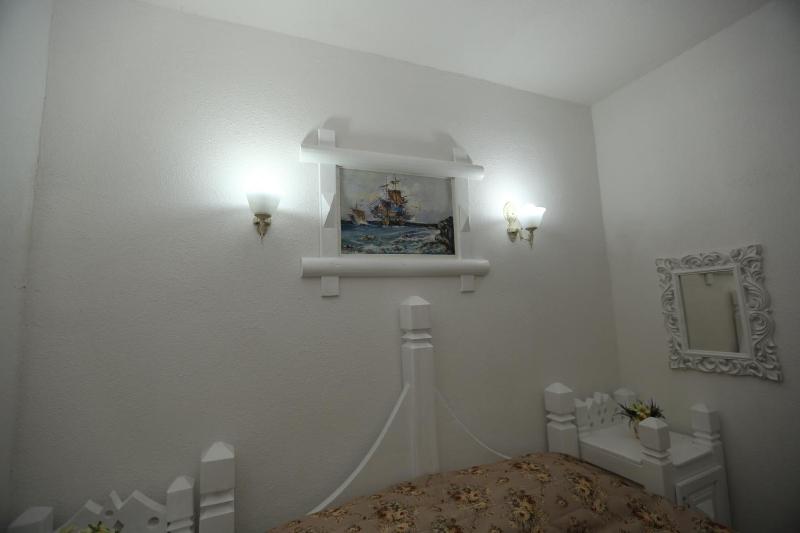 Standard Double Room image 2
