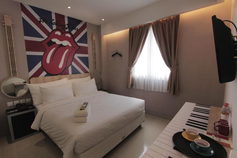 Uniq Hotel - image 15