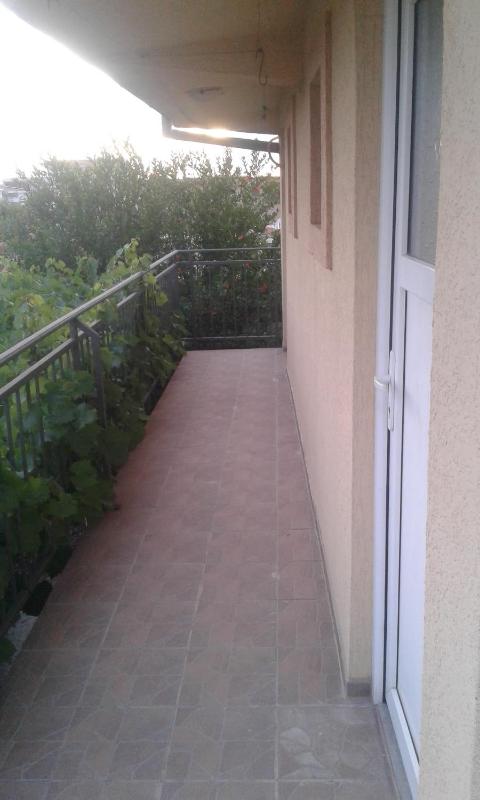 Apartmani Ksenija - image 11