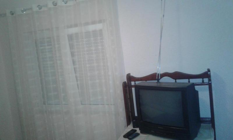 Apartmani Ksenija - image 4