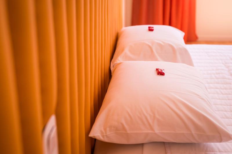  Superior Double Room with Balcony image 3