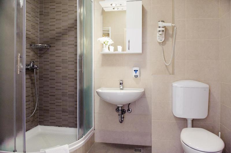 Two Bedroom Apartment with Terrace - Annex image 2