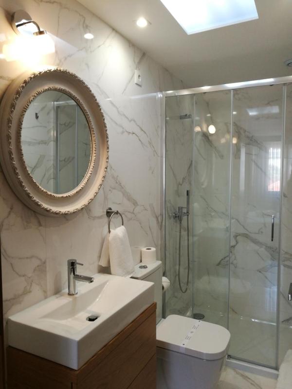 Standard Suite image 4