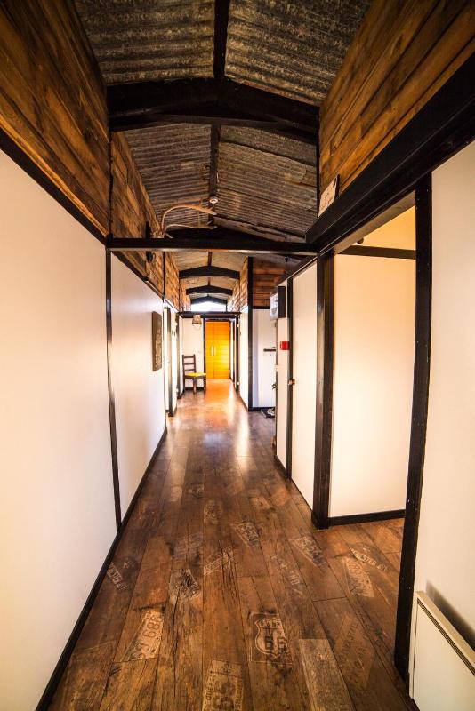 Quadruple Room with Shared Bathroom image 4