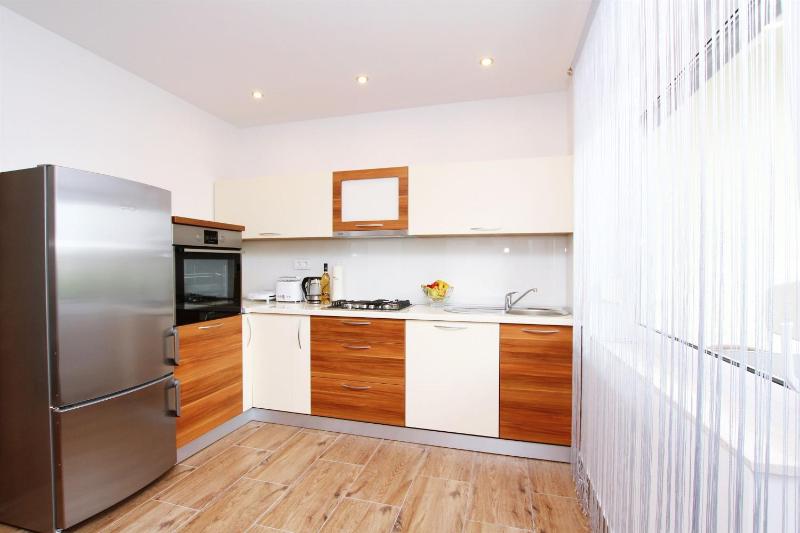 Apartment Anica - image 14