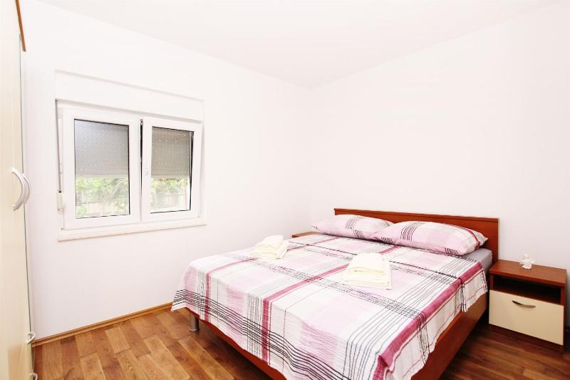 Apartment Anica - image 37