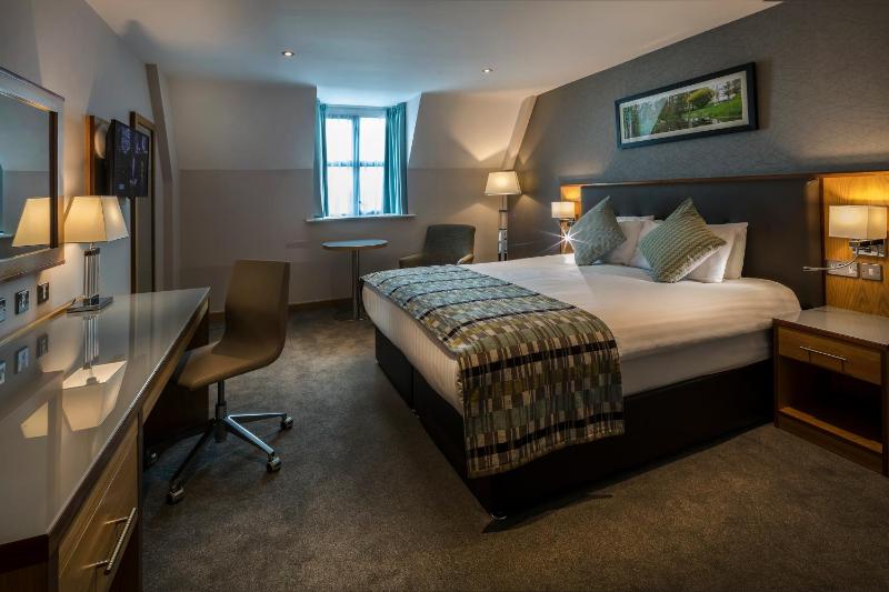 Deluxe Double Room image 4