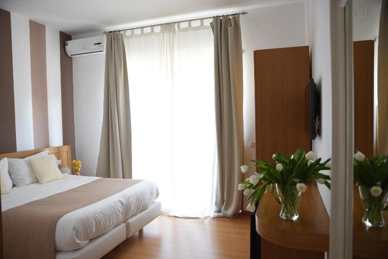 The Night Guest House - image 14