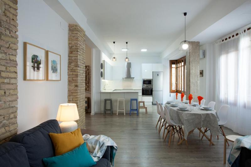 Superior Apartment image 3