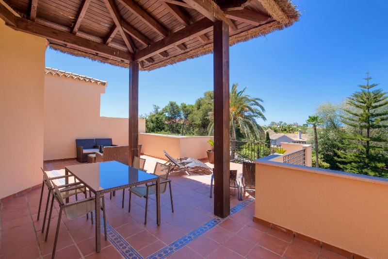 Two-Bedroom Superior Penthouse with parking image 3