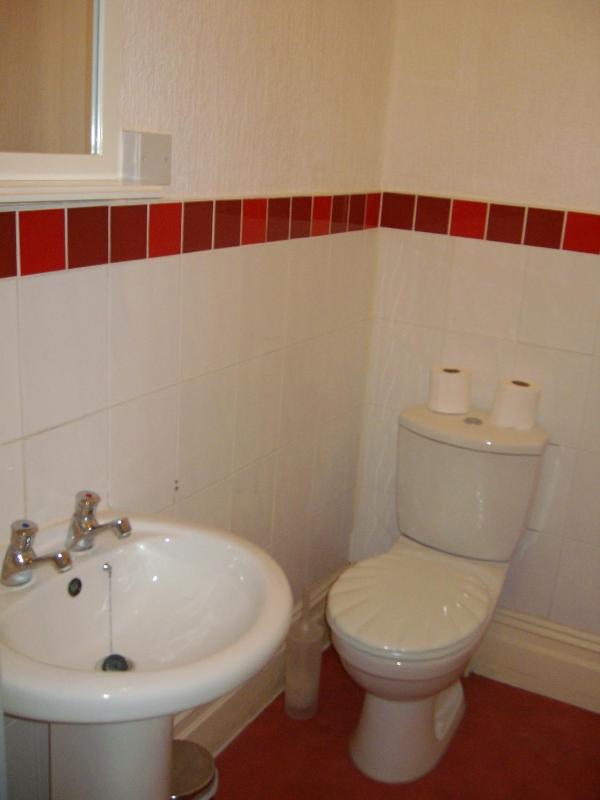 Triple Room image 3