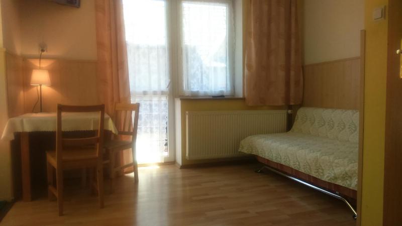 Quadruple Room with Terrace image 3