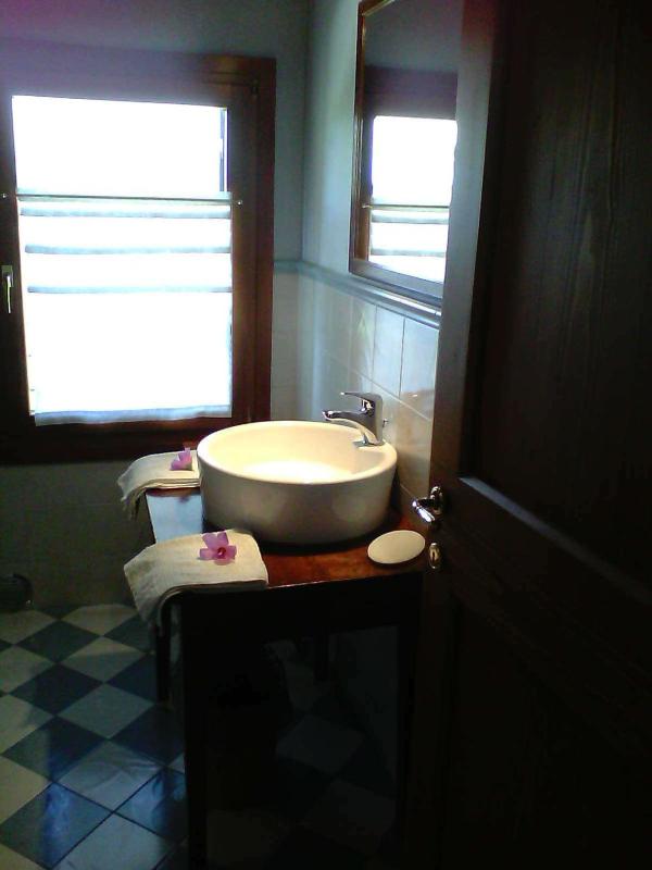 Quadruple Room image 4