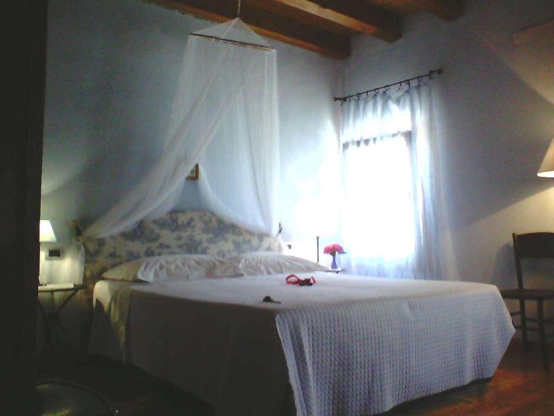 Quadruple Room image 3