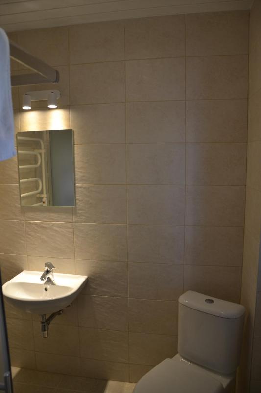 Economy Double Room image 2