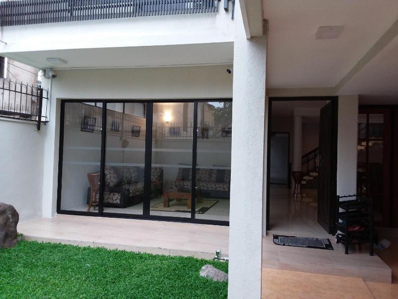 Five-Bedroom House image 2
