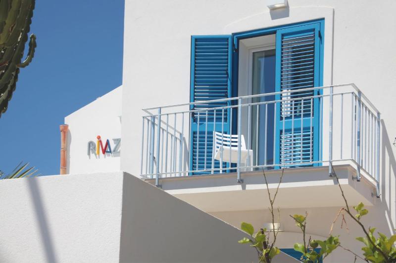 Suite with Sea View image 2