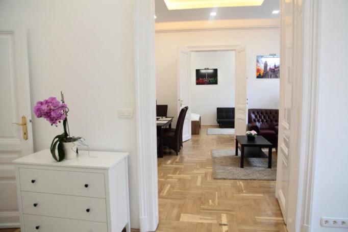 Brand New Apartment Budapest - image 12
