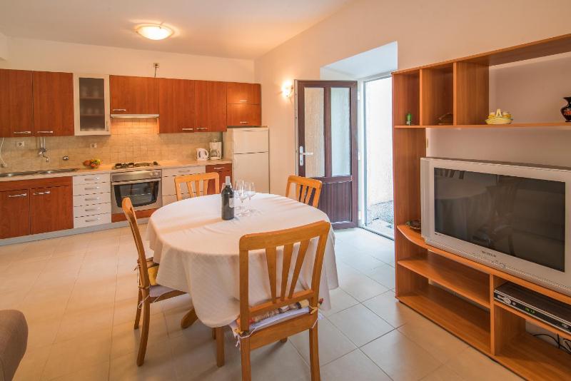 Apartment Ana 1 - image 1