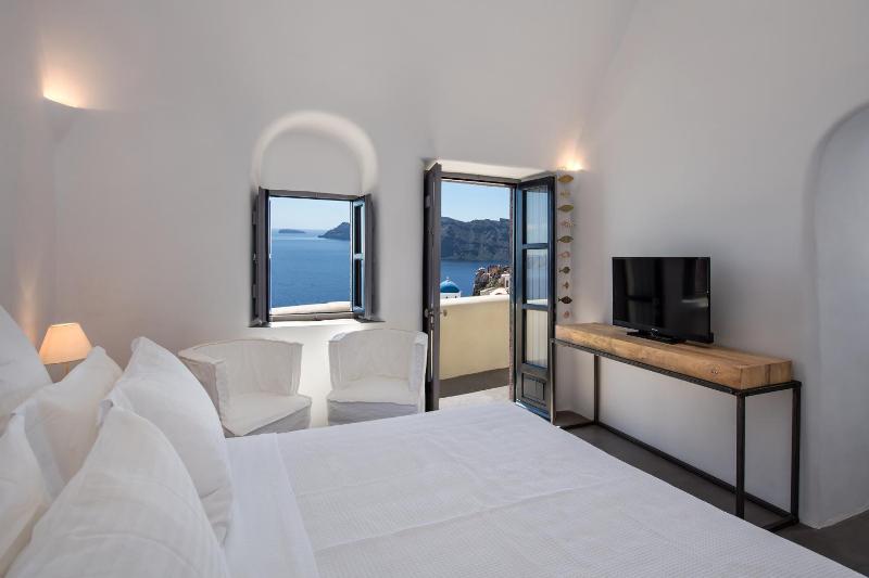 Aerie House - image 15