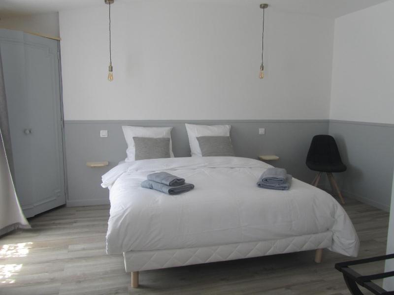 Double Room with Terrace image 1