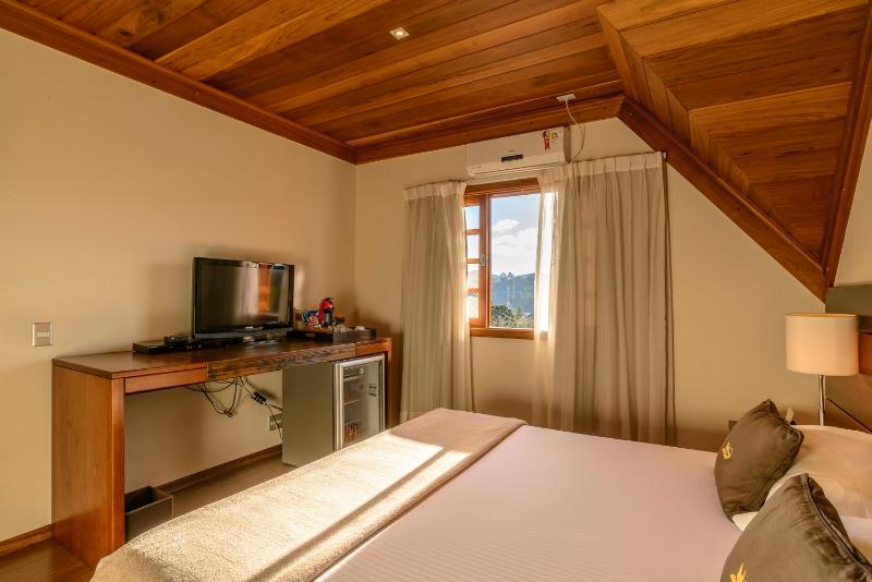 Hotel Le Renard - Campos do Jordao - image 15
