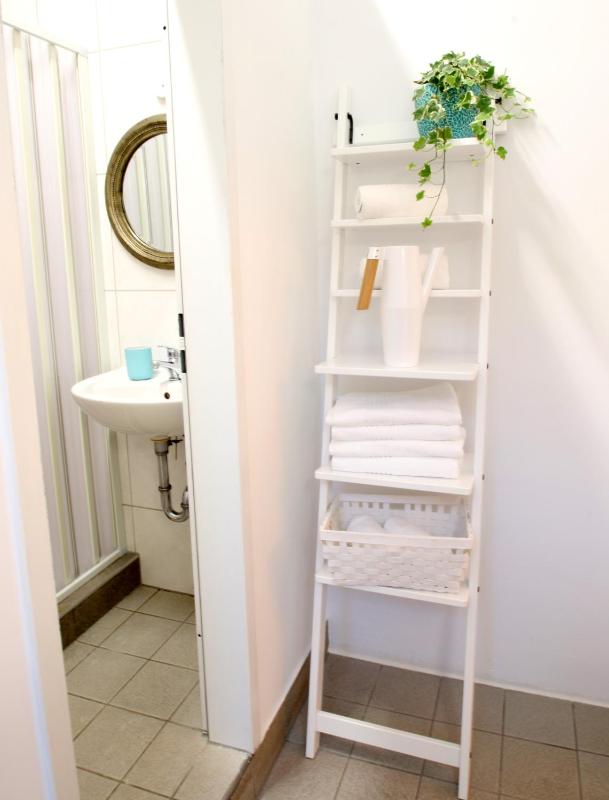 Superior Studio Apartment image 4