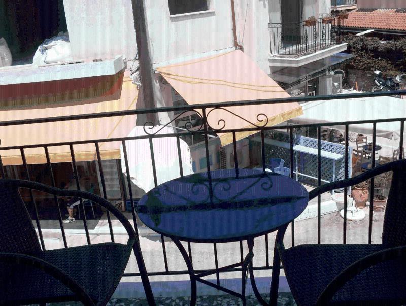 Karafelas Hotel - image 8