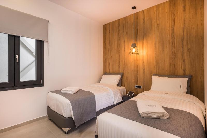 Economy Double or Twin Room image 2