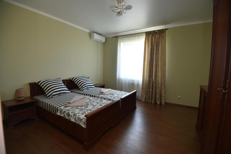 Two-Bedroom Suite image 2
