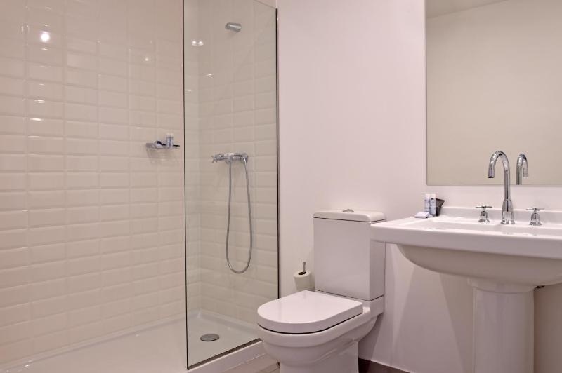 Classic Double Room image 1