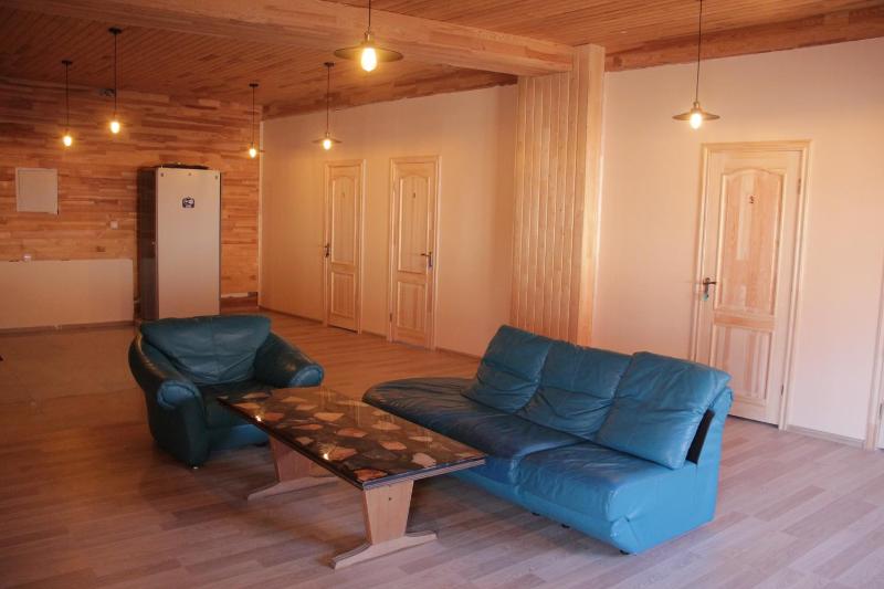 Budget Twin Room image 4