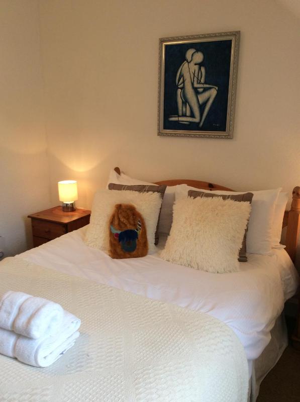Double Room image 2