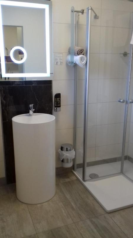 Single Room with Balcony image 1