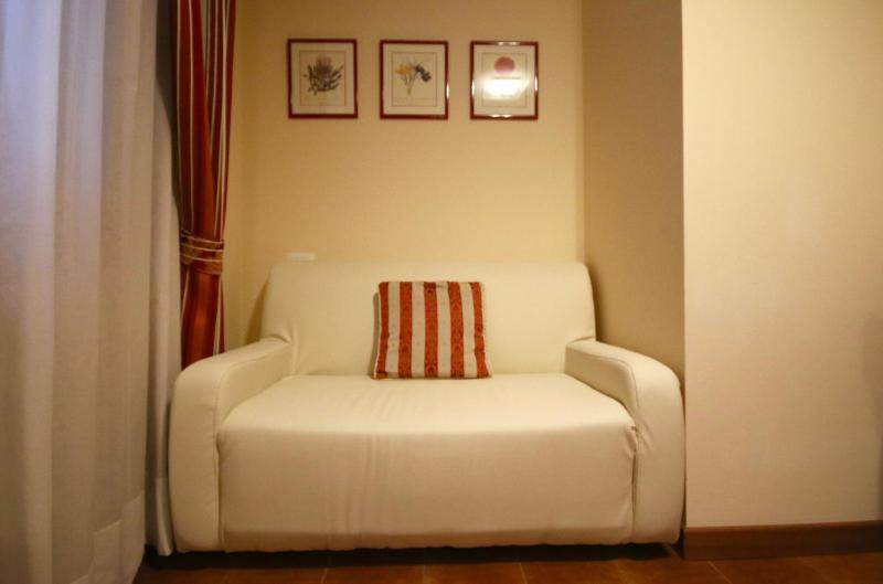 Superior Single Room image 3