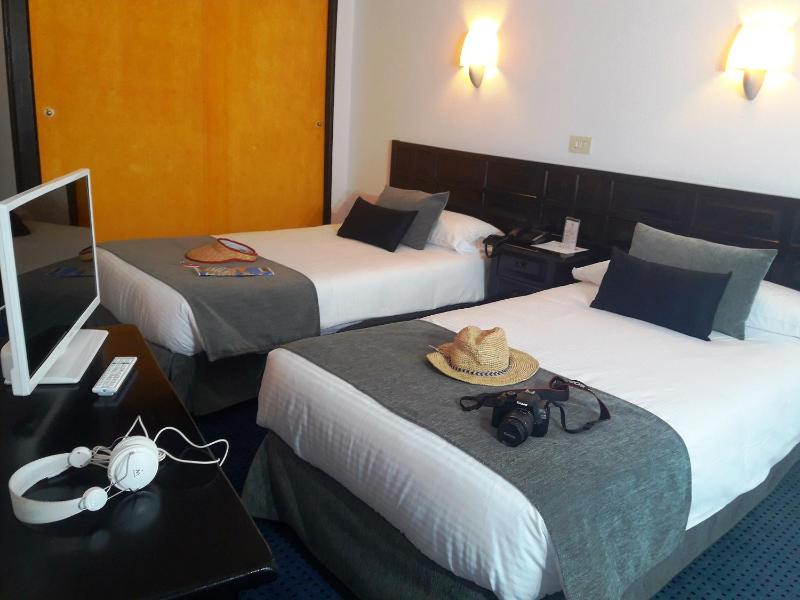 Standard Single Room image 2